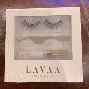 Lavaa eyelash set
